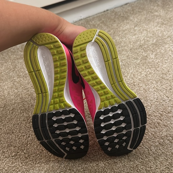 Nike women’s size 6 pink Pegasus 31 running sneakers - Picture 7 of 7